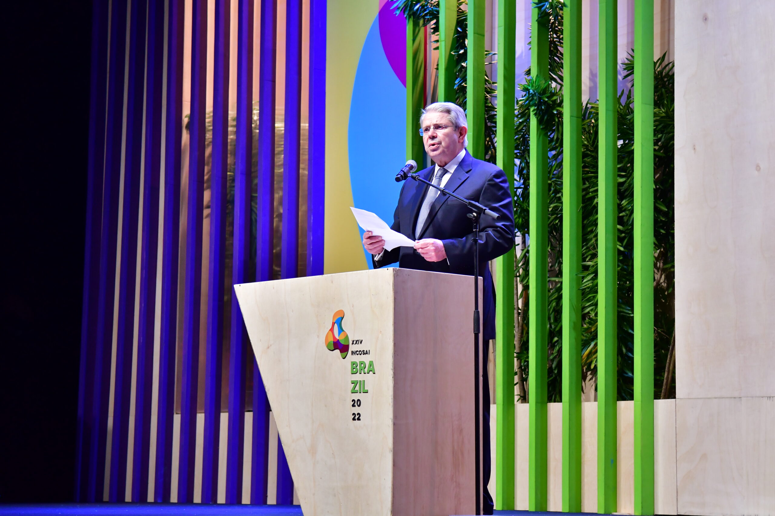 Authors from the Canadian Audit and Accountability Foundation and the U